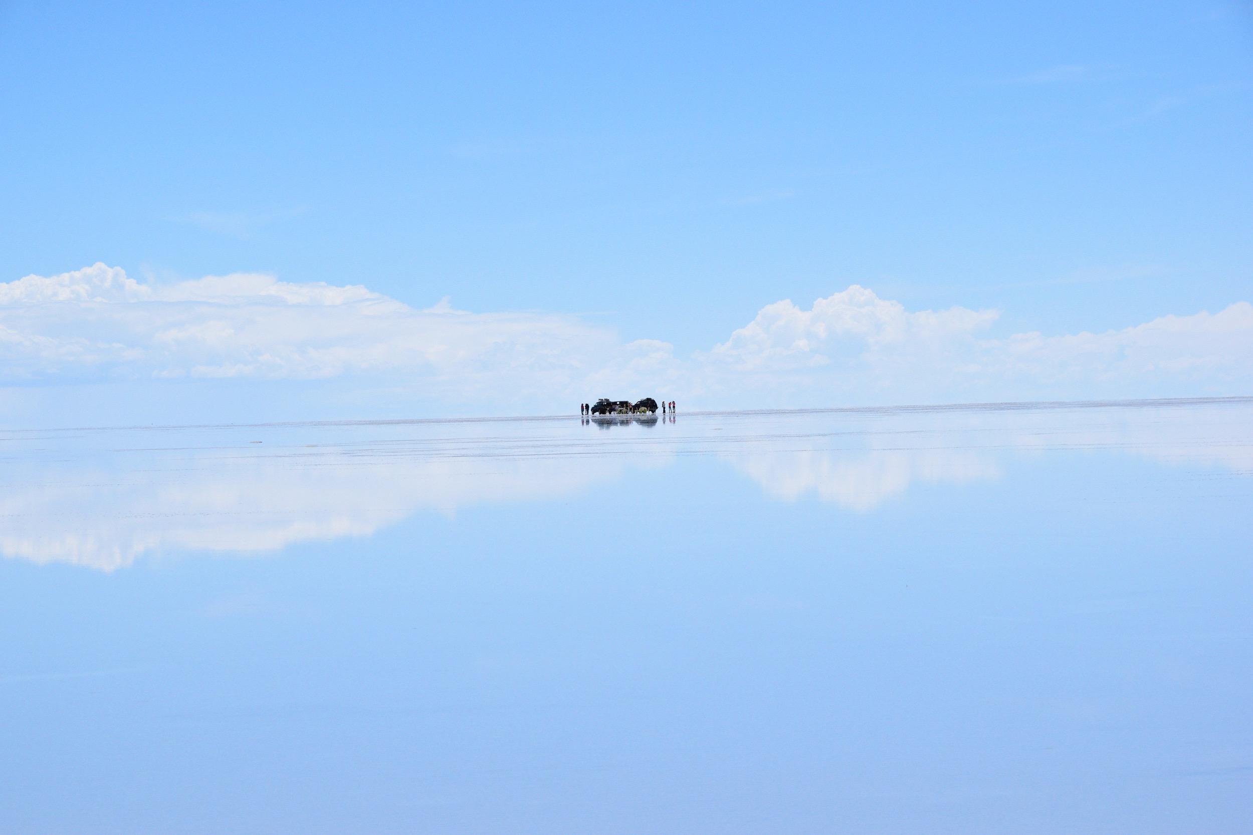 ウユニ塩湖 Dayツアー 塩のホテル ボリビア